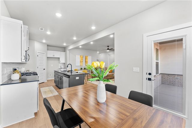 4807 SW Wakanda Street, Bentonville, AR 72713