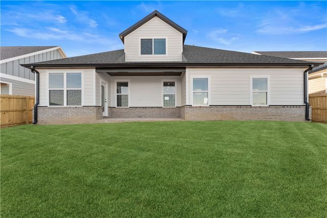 4807 SW Wakanda Street, Bentonville, AR 72713