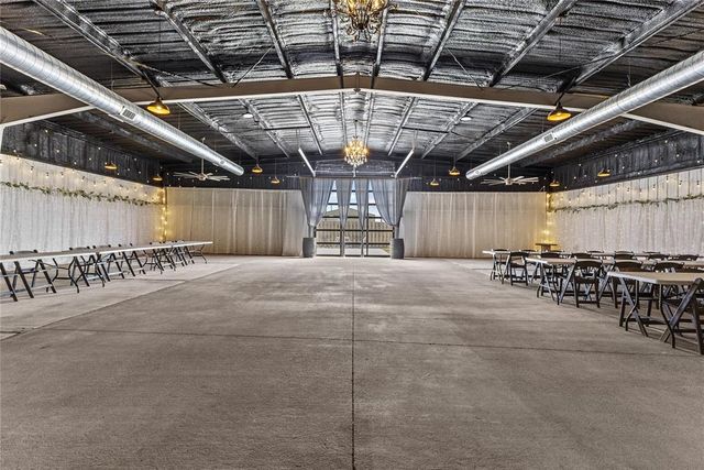 20500 N 2810 Road, Kingfisher, OK 73750