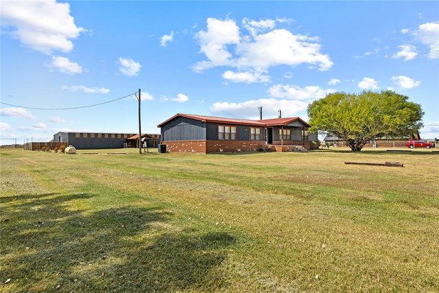 20500 N 2810 Road, Kingfisher, OK 73750