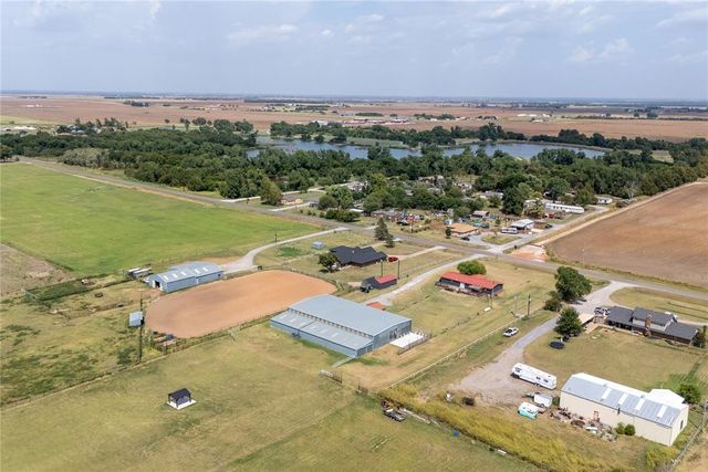 20500 N 2810 Road, Kingfisher, OK 73750