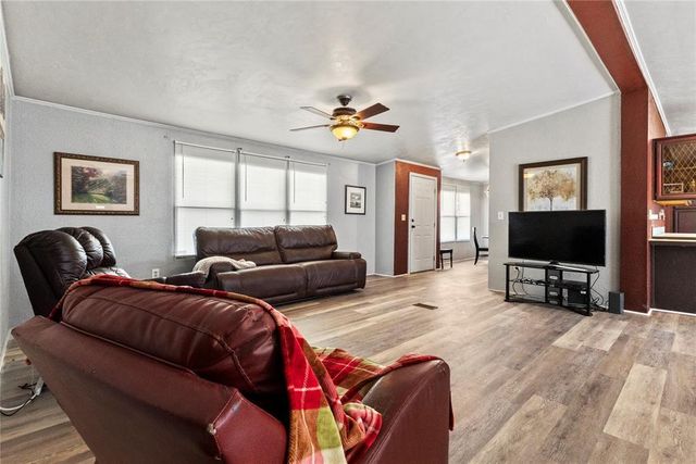 20500 N 2810 Road, Kingfisher, OK 73750