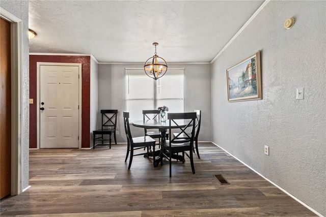 20500 N 2810 Road, Kingfisher, OK 73750