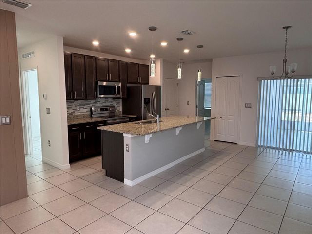 157 VILLAVISTA COURT, Davenport, FL 33896