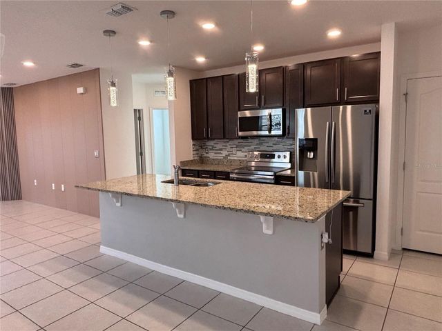 157 VILLAVISTA COURT, Davenport, FL 33896