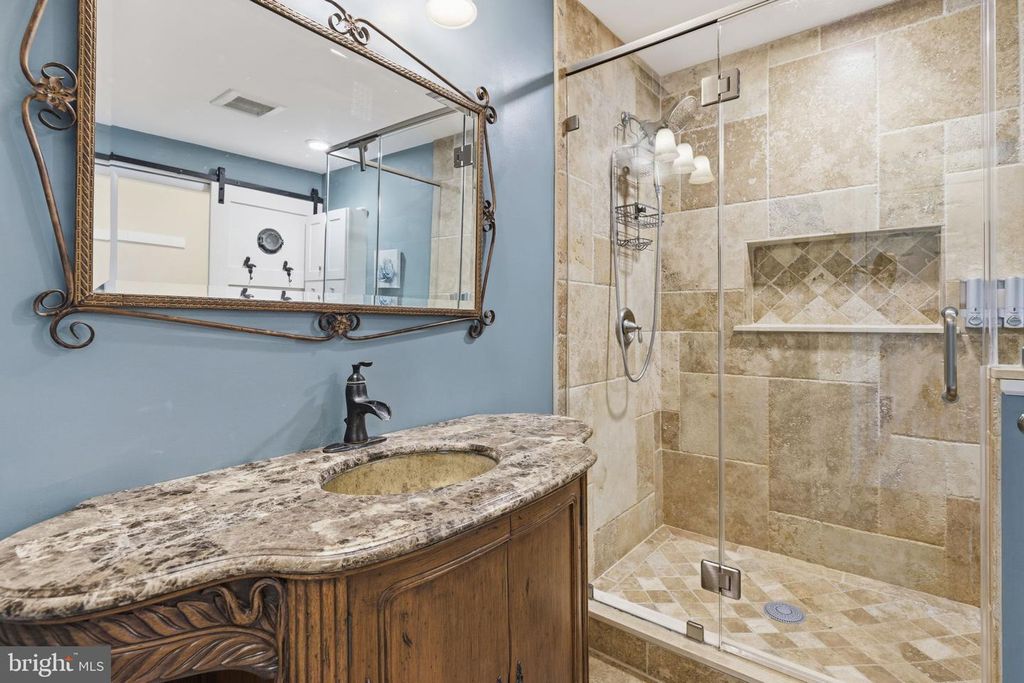 Image 28 of property listing at 5907 LORELEY BEACH RD, White Marsh, MD 21162