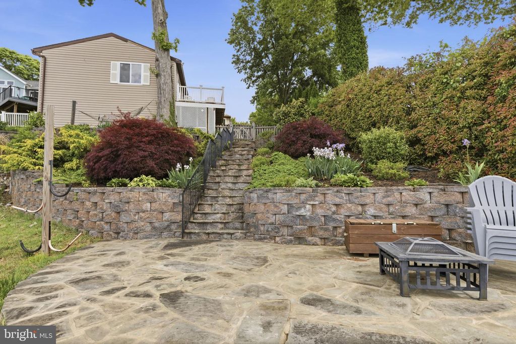 Image 50 of property listing at 5907 LORELEY BEACH RD, White Marsh, MD 21162