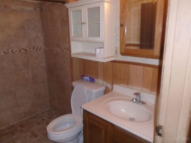 805 Chase Avenue, Hamilton, OH 45015
