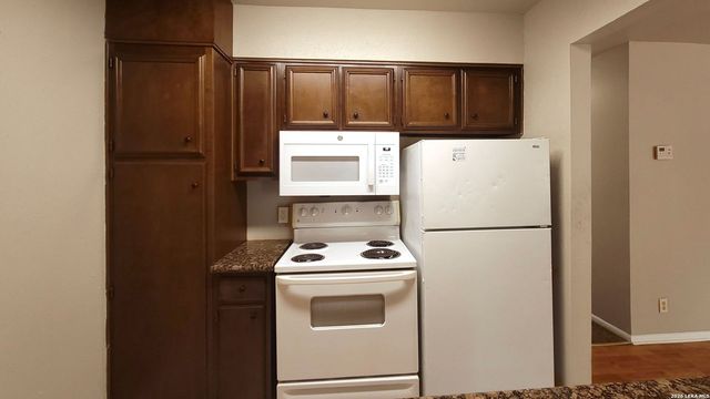 8702 Village Dr Apt 1201, San Antonio, TX 78217