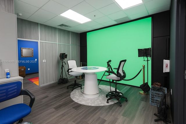 1500 NW 89th Ct 209, Doral, FL 33172