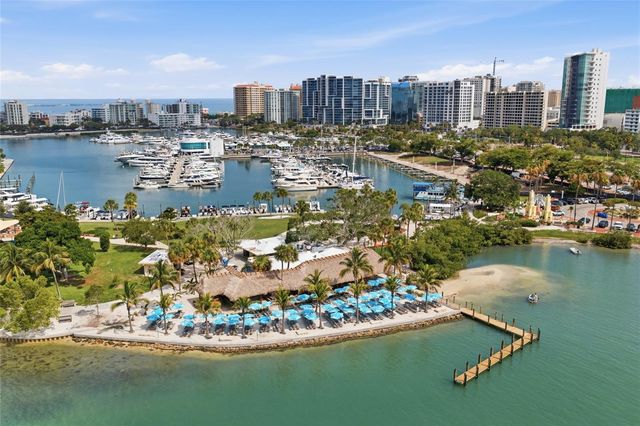 2930 HAWTHORNE STREET, Sarasota, FL 34239