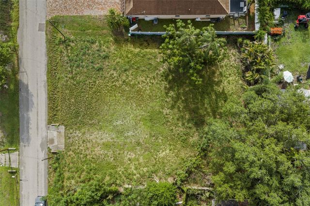 2930 HAWTHORNE STREET, Sarasota, FL 34239