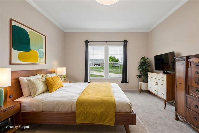 11901 S Tallgrass Drive 700, Olathe, KS 66061