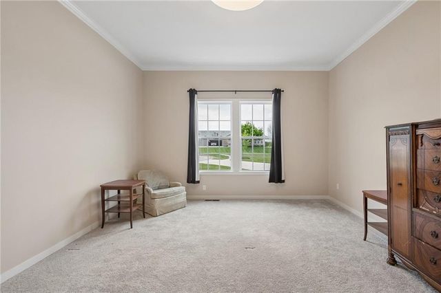 11901 S Tallgrass Drive 700, Olathe, KS 66061