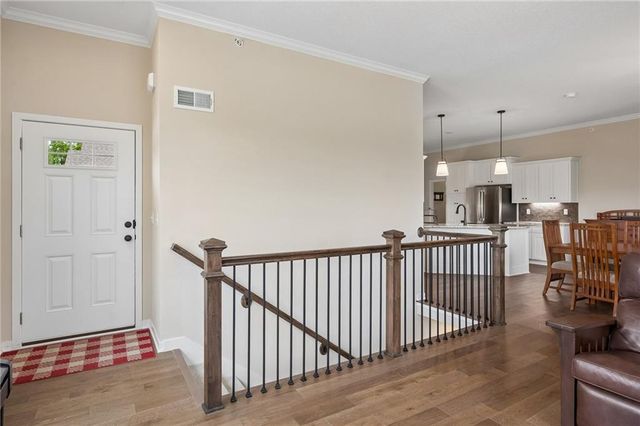 11901 S Tallgrass Drive 700, Olathe, KS 66061