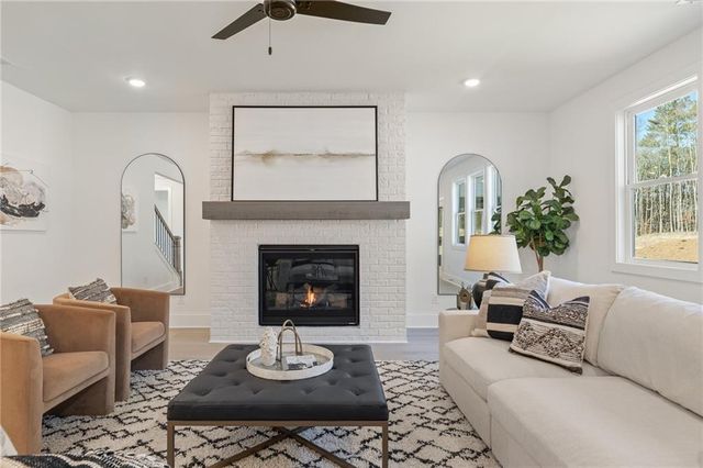 310 Evie Drive, Canton, GA 30015