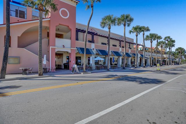 1905 Vernon Street Top Floor, Lake Worth Beach, FL 33460