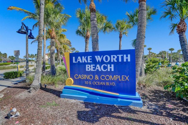 1905 Vernon Street Top Floor, Lake Worth Beach, FL 33460