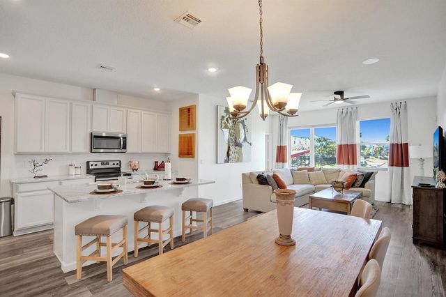 1905 Vernon Street Top Floor, Lake Worth Beach, FL 33460