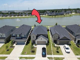 15502 Islandview Lane, Houston, TX 77053