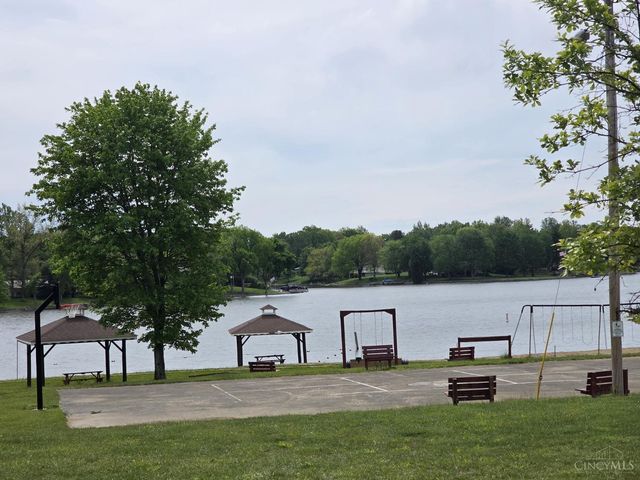 646 Lorelei Drive, Fayetteville, OH 45118