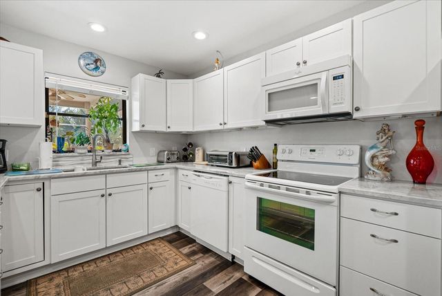 4132 PRAIRIE VIEW DRIVE, Sarasota, FL 34232