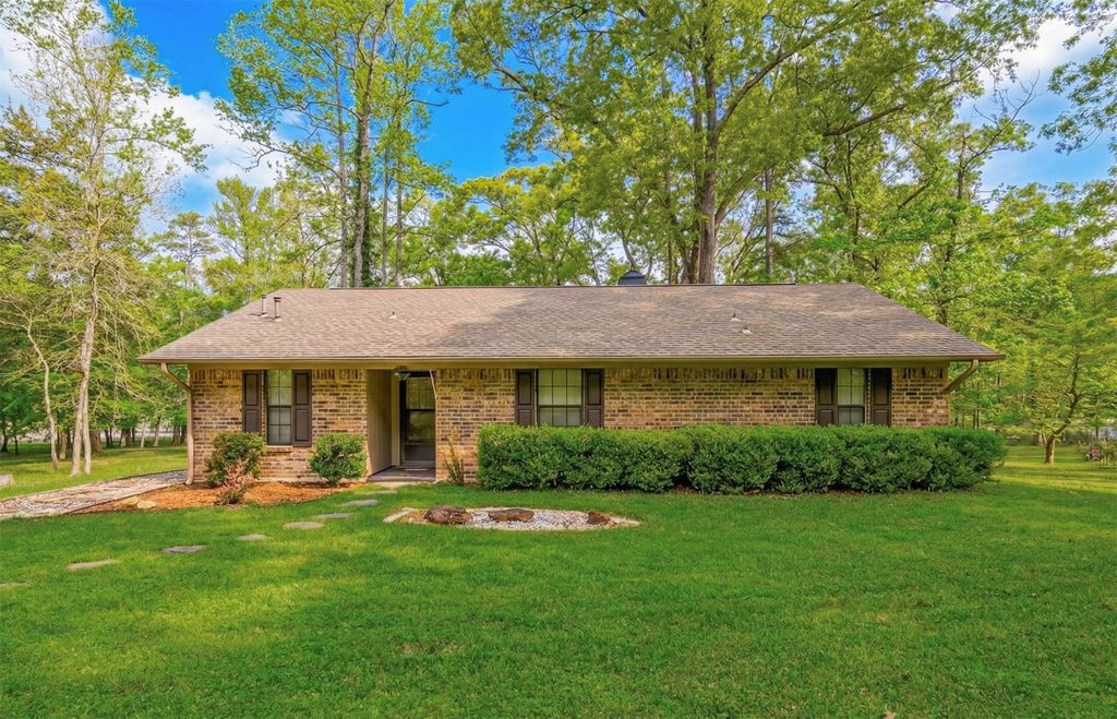 2987 CR 1596, Avinger, TX 75630