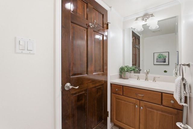 341 Arlington Road, Redwood City, CA 94062