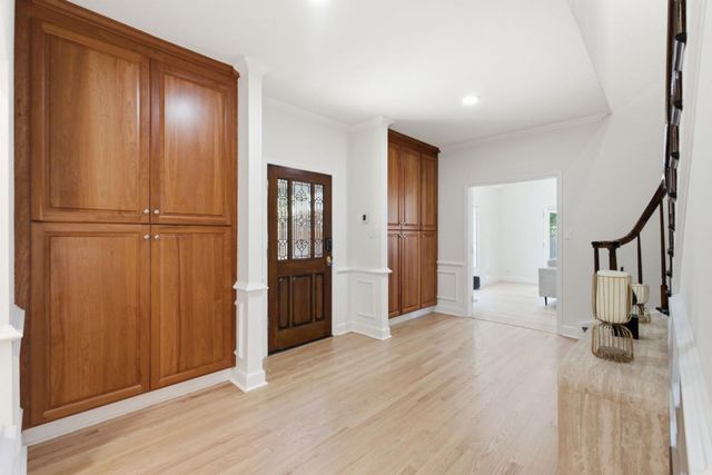 341 Arlington Road, Redwood City, CA 94062