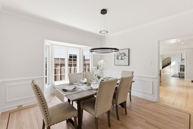 341 Arlington Road, Redwood City, CA 94062