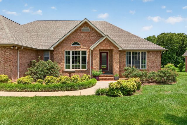 205 Hearthstone Dr, Sparta, TN 38583