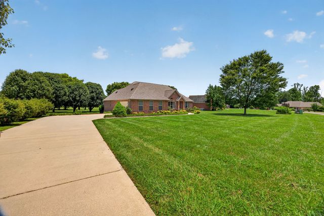205 Hearthstone Dr, Sparta, TN 38583
