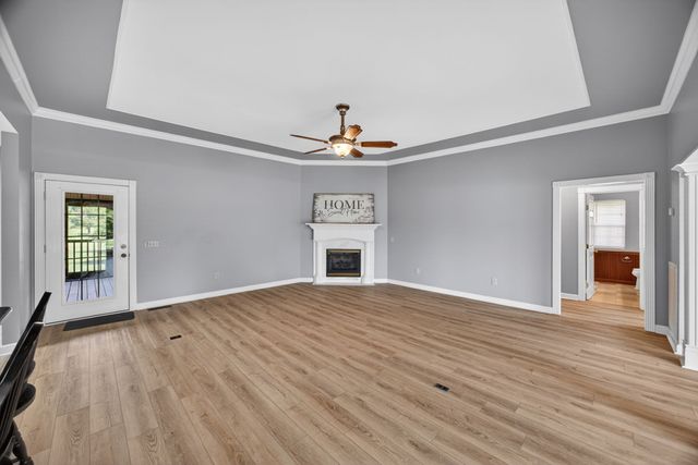 205 Hearthstone Dr, Sparta, TN 38583