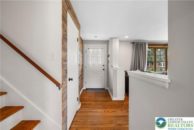 300 South 9th Street, Quakertown Boro, PA 18951