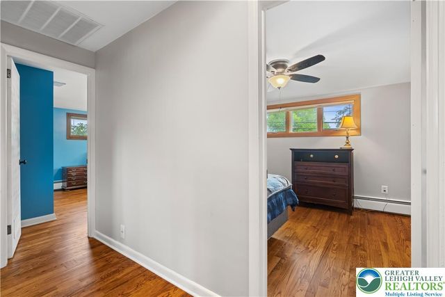 300 South 9th Street, Quakertown Boro, PA 18951