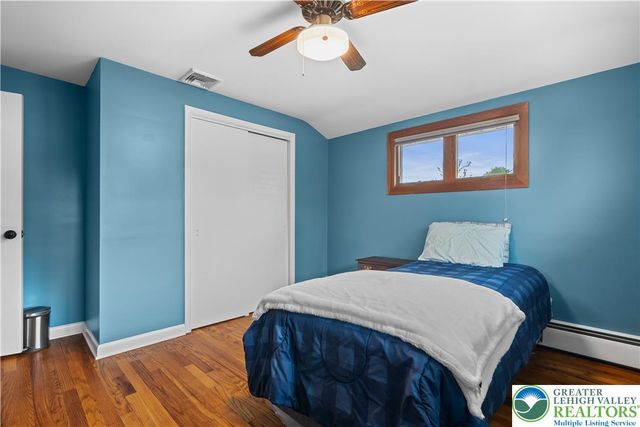 300 South 9th Street, Quakertown Boro, PA 18951
