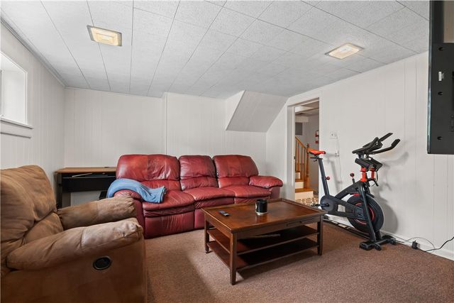 300 South 9th Street, Quakertown Boro, PA 18951