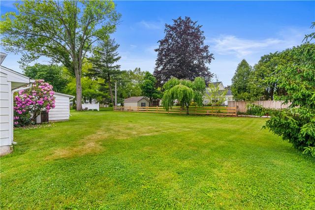 300 South 9th Street, Quakertown Boro, PA 18951