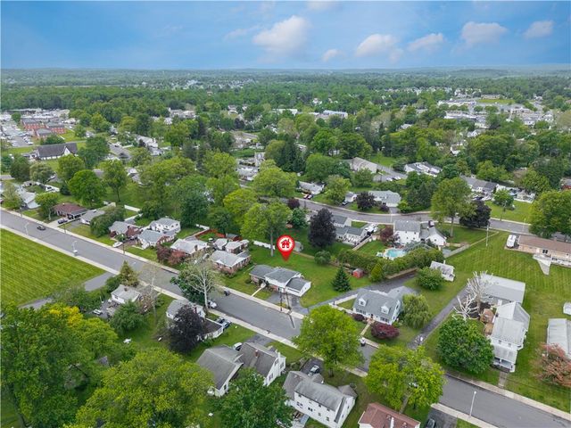 300 South 9th Street, Quakertown Boro, PA 18951