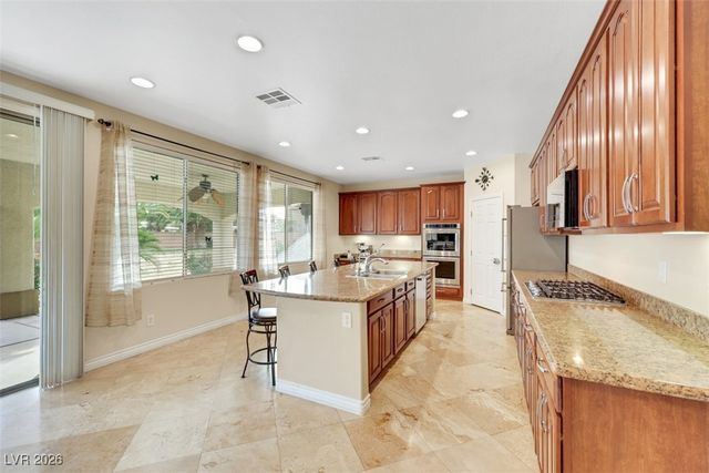 5817 Ponderosa Verde Place, Las Vegas, NV 89131