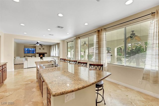 5817 Ponderosa Verde Place, Las Vegas, NV 89131