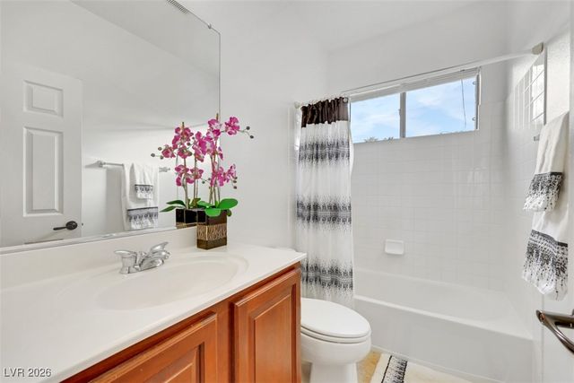 5817 Ponderosa Verde Place, Las Vegas, NV 89131