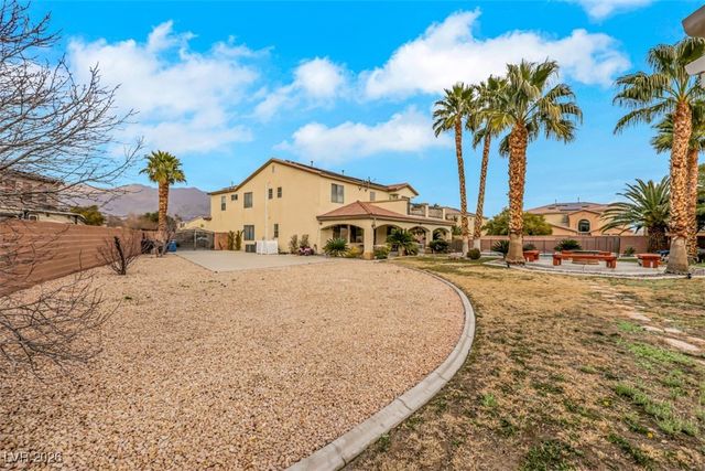 5817 Ponderosa Verde Place, Las Vegas, NV 89131