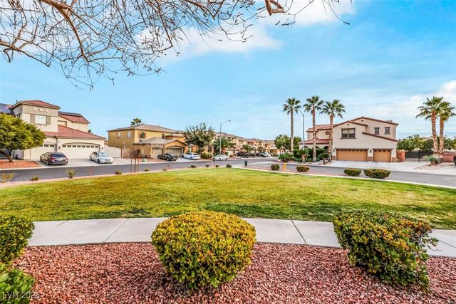 5817 Ponderosa Verde Place, Las Vegas, NV 89131