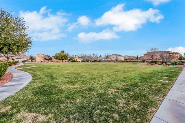 5817 Ponderosa Verde Place, Las Vegas, NV 89131