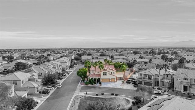 5817 Ponderosa Verde Place, Las Vegas, NV 89131