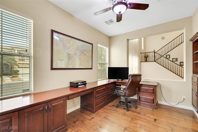 5817 Ponderosa Verde Place, Las Vegas, NV 89131