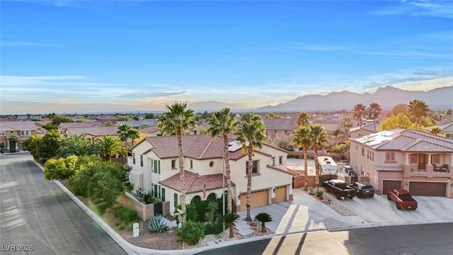 5817 Ponderosa Verde Place, Las Vegas, NV 89131