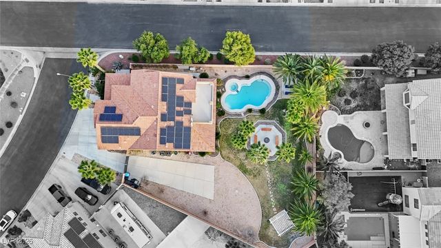 5817 Ponderosa Verde Place, Las Vegas, NV 89131