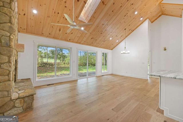 6389 Old Hwy 64W, Warne, NC 28909